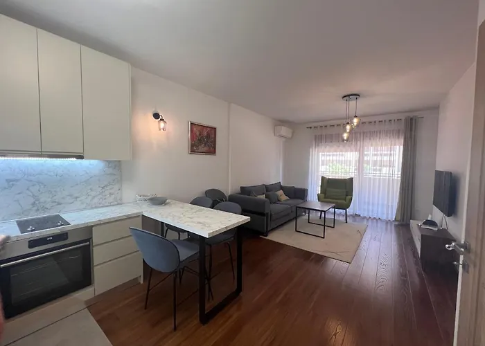 White Homes 1Br/Apt•Master Quart