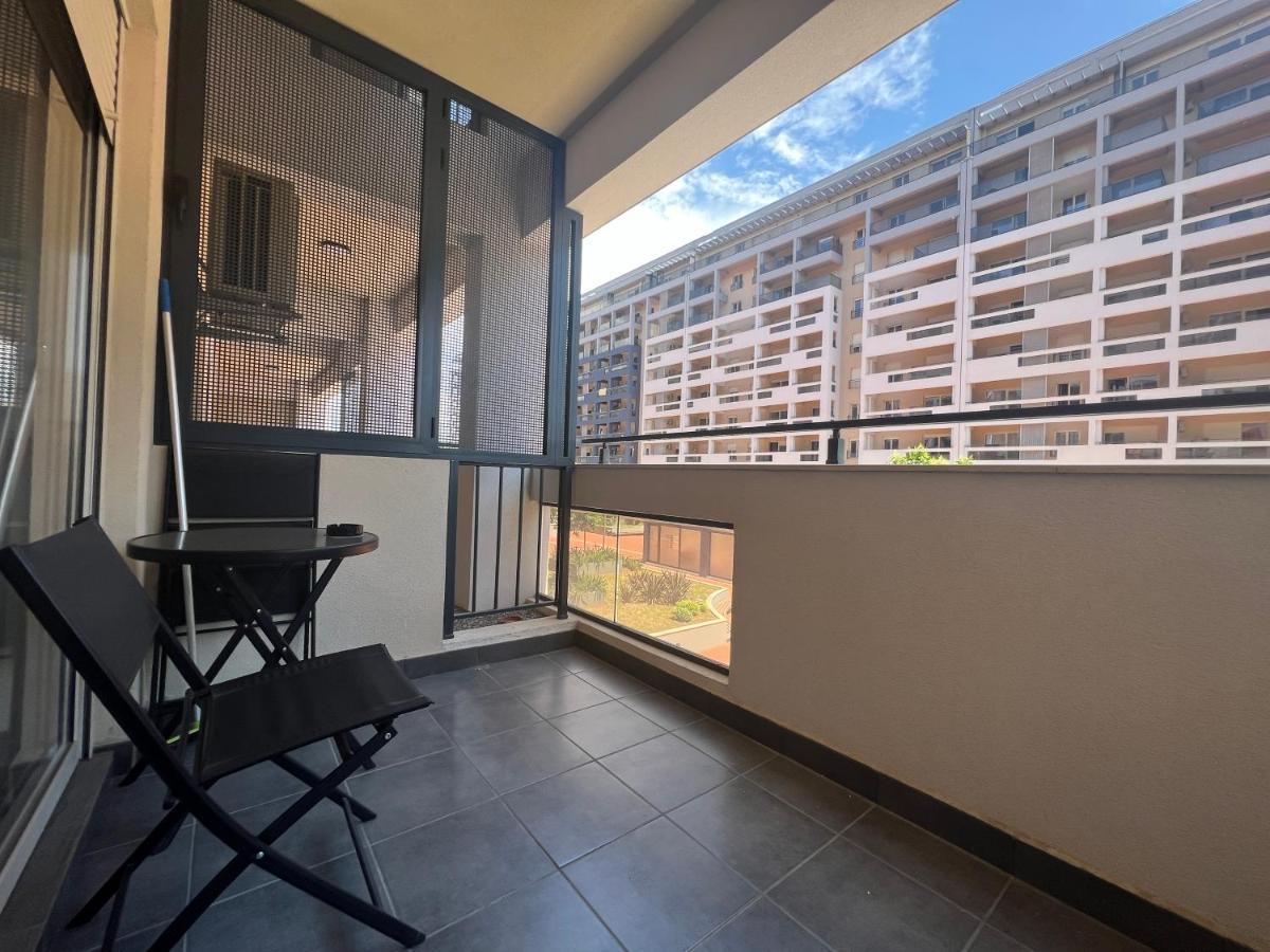 White Homes 1br/apt•master Quart Appartement *