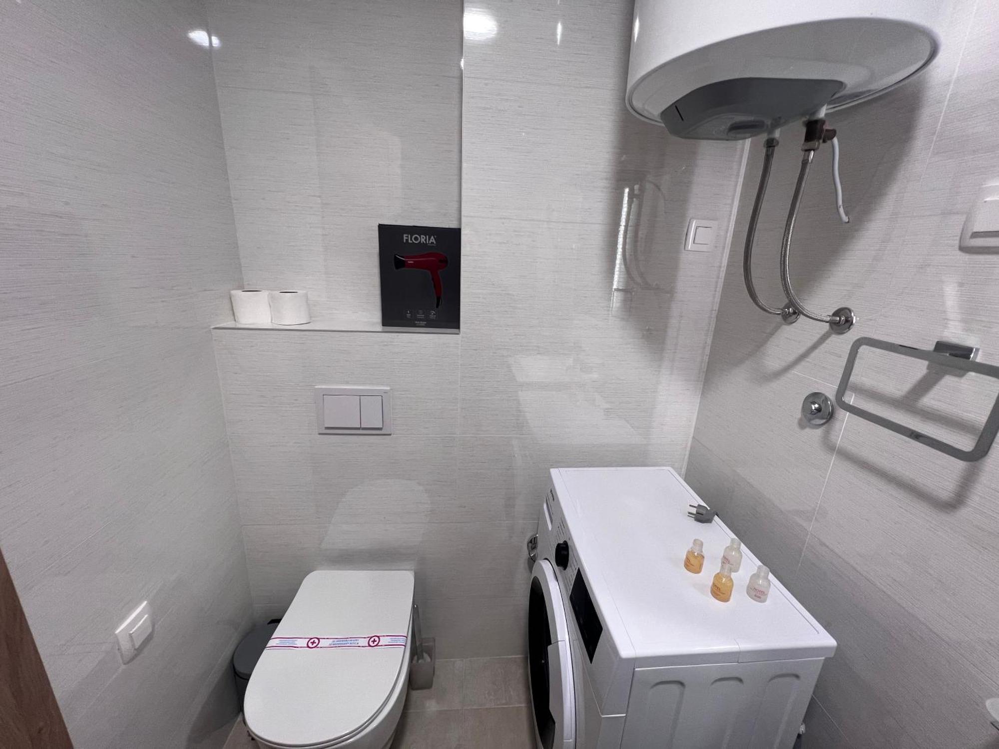 White Homes 1br/apt•master Quart Appartement
